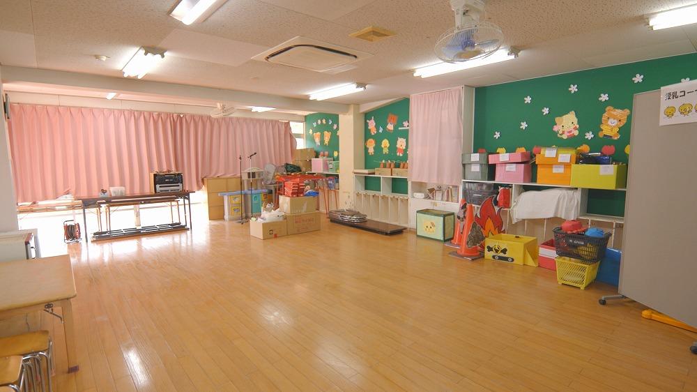 ホール